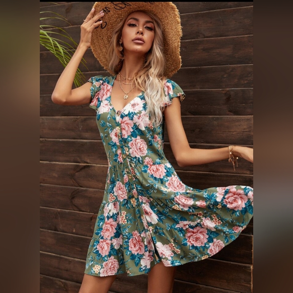 NWOT Blu Dahlia Dress Size Medium